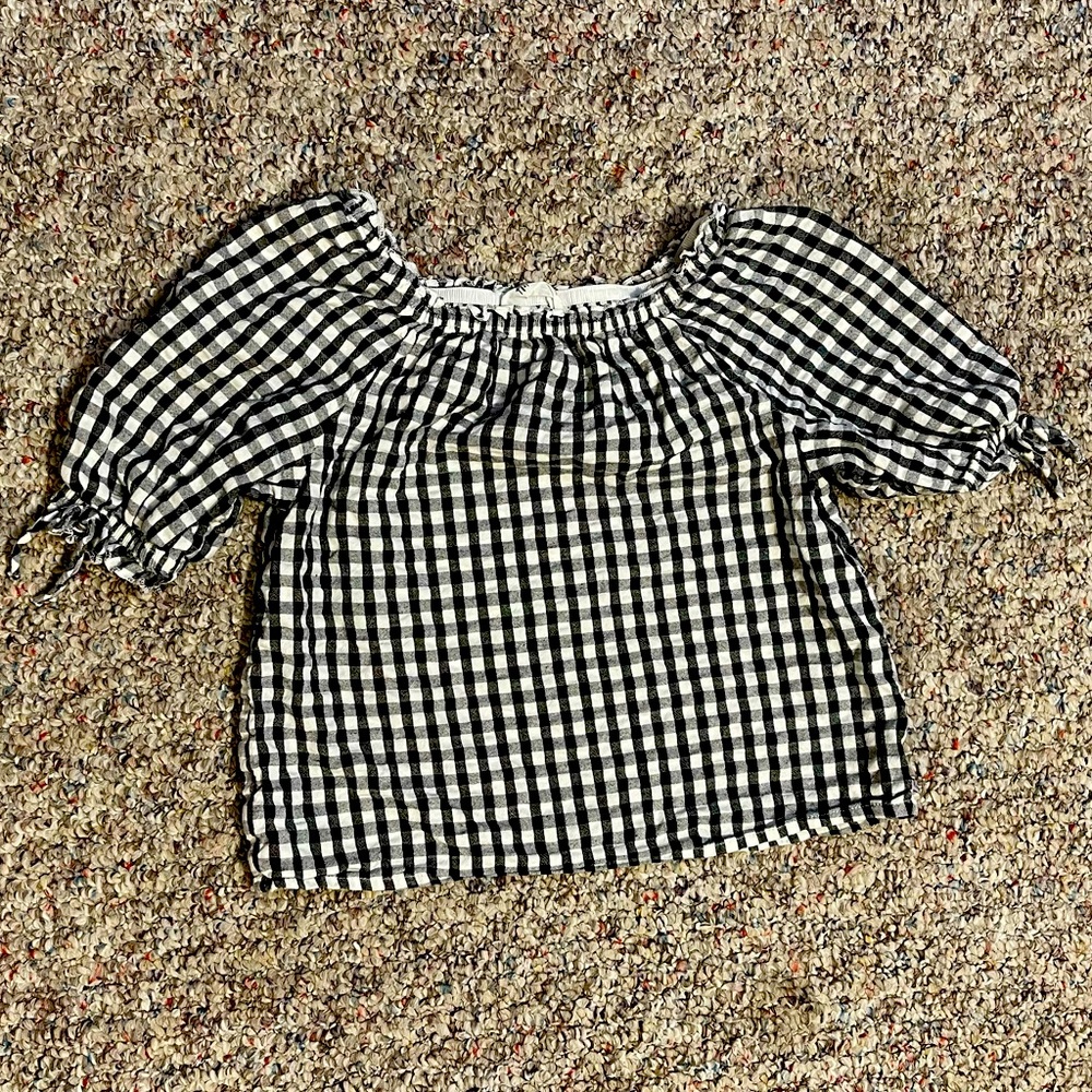 H&M Black/White Girls Shirt size 8-9Y